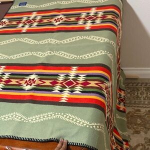 Vintage wool Pendleton Green and Aztec southwest Multicolor Patterned Blanket